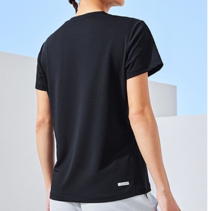 レディース速乾スポーツTシャツ 黒