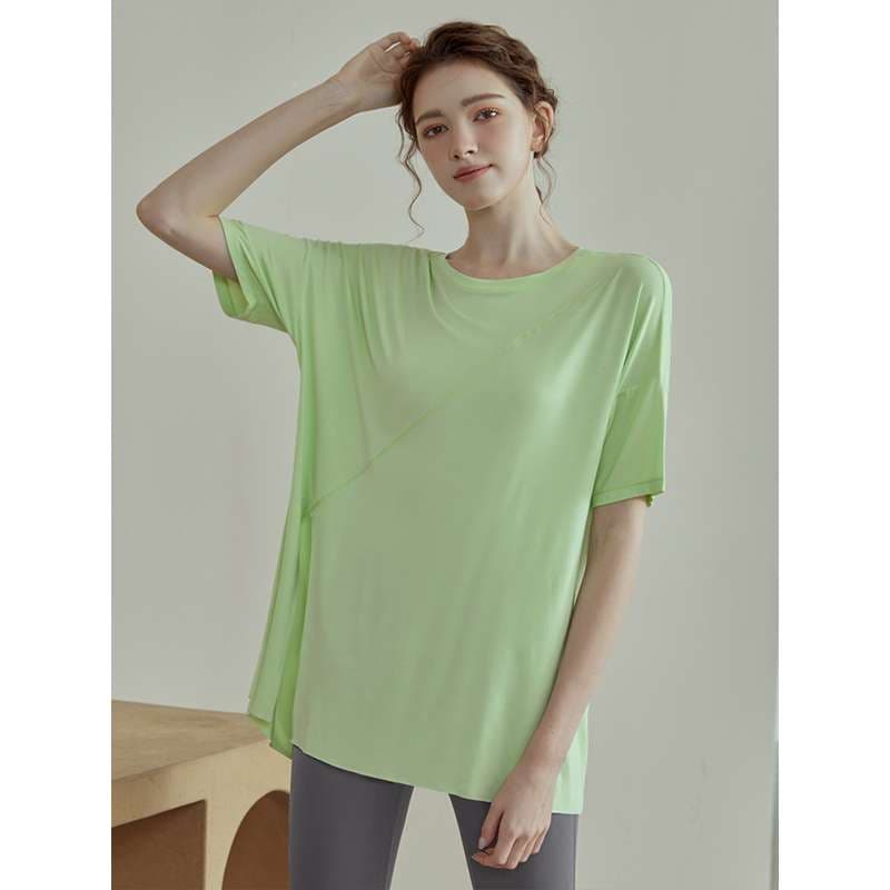 スポーツTシャツ スポーツ用しなやかドレープ半袖シャツ ランニング