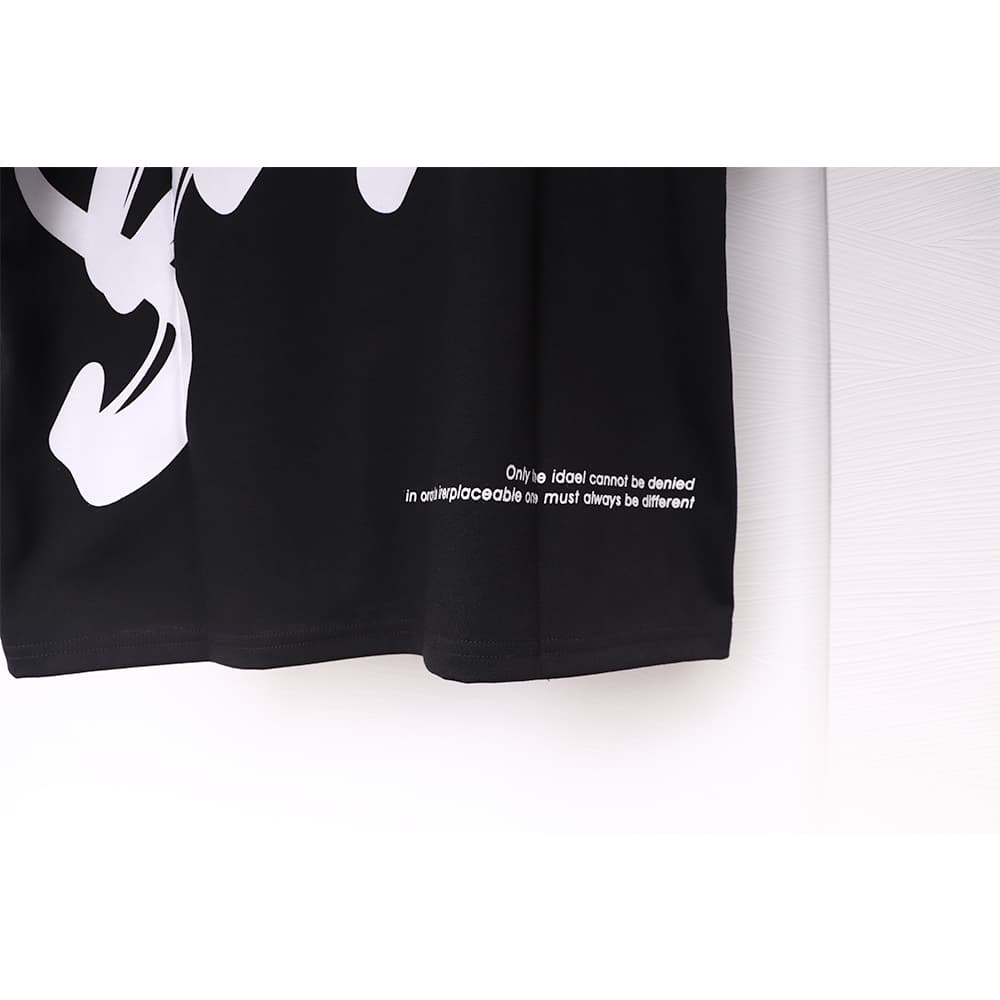 レディース春夏ロゴ半袖ランニング　スポーツTシャツ
