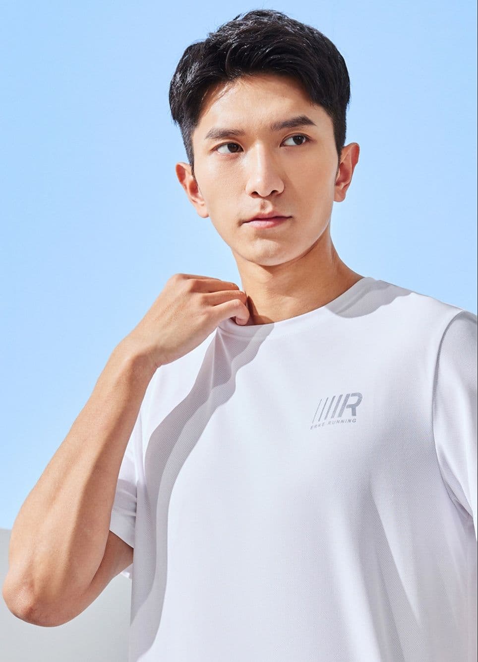 スポーツTシャツ バトミントン 瞬速吸汗バドミントンウェア