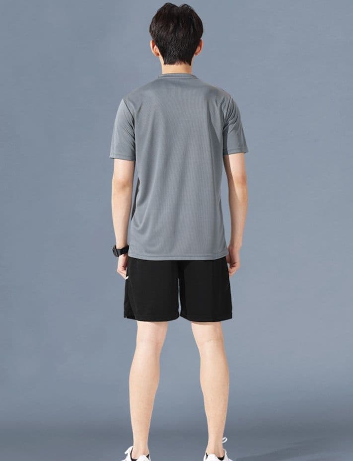 スポーツTシャツ ランニング ストリームラインランナー速乾機能性シャツ