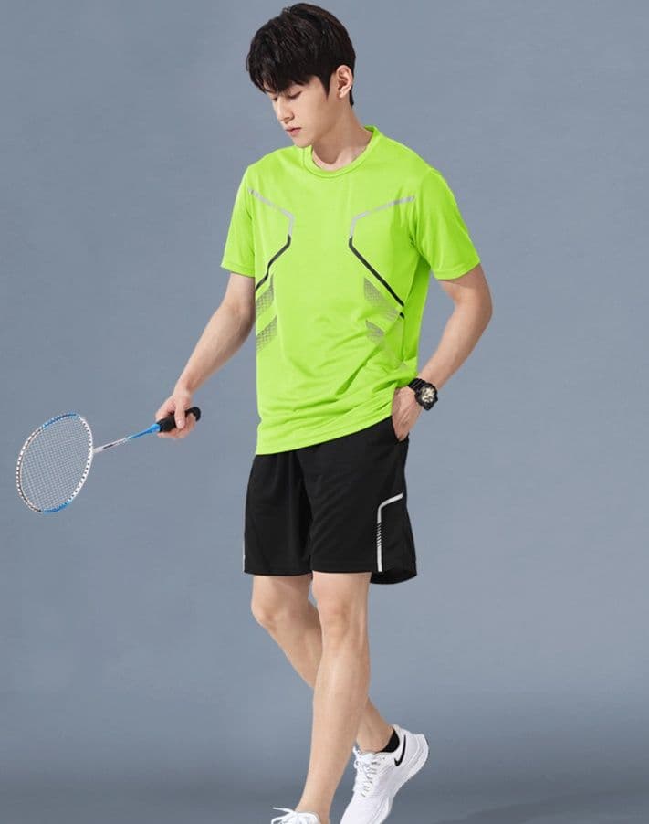 スポーツTシャツ ランニング ストリームラインランナー速乾機能性シャツ