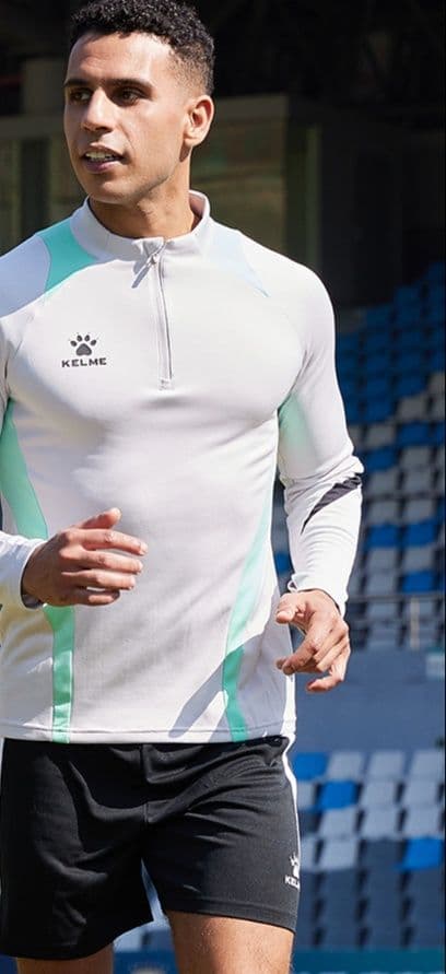 スポーツTシャツ サッカー 半拉鍵プロフェッショナル訓練服