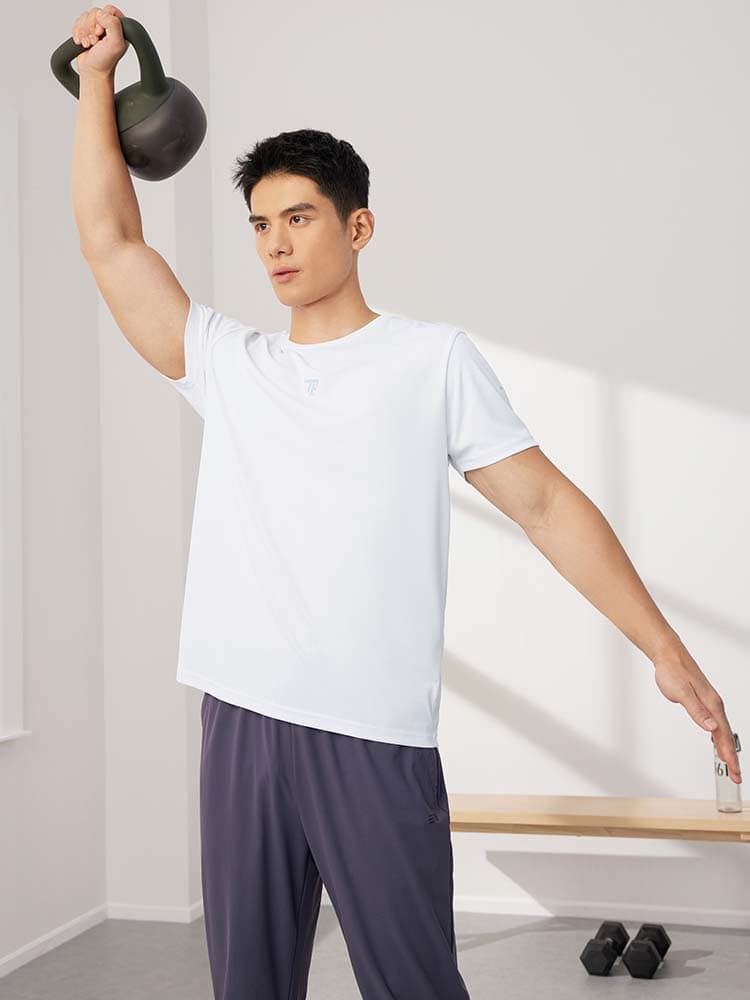 スポーツTシャツ ランニング 軽量速乾ウェア　長距離走者用