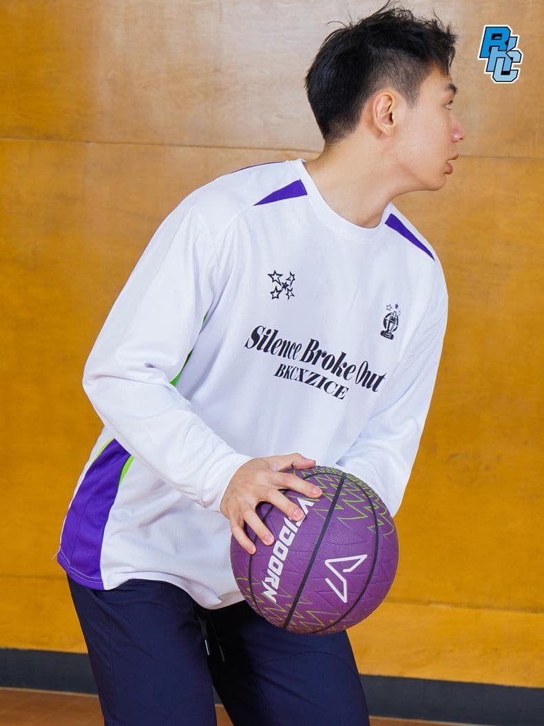 スポーツTシャツ バスケ 静寂を破る勝利の長袖バスケシャツ