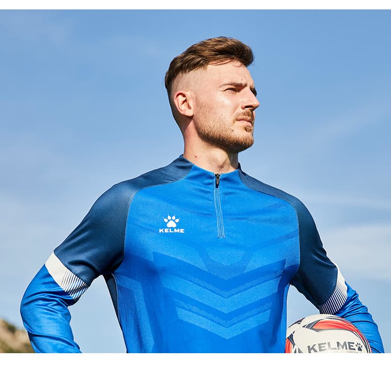 スポーツTシャツ サッカー 半襟ジップ 技極める長袖練習着