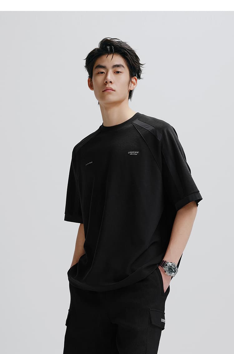 スポーツTシャツ サッカー 切れ味鋭いピッチの技術者