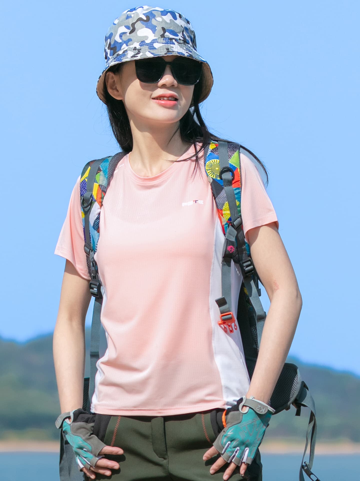 スポーツTシャツ 山岳パノラマ サイドライン速乾シャツ